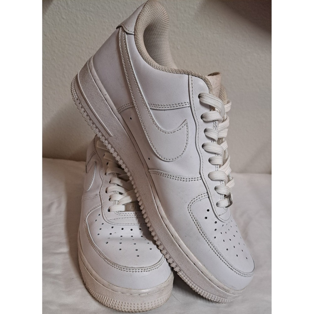 Nike Air Force 1 Low White Leather Sneakers Men's Size 9.5 AF1 Classic